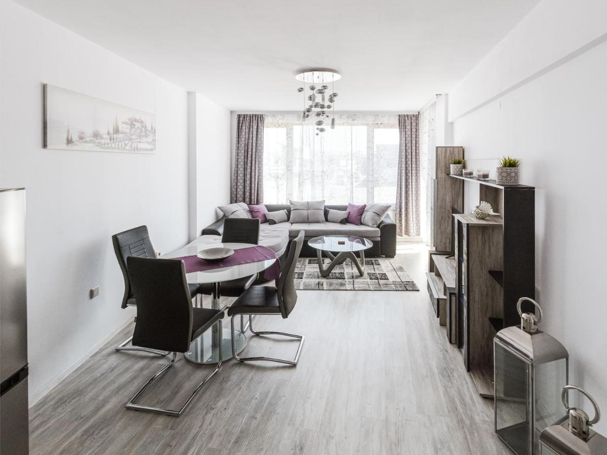 Next To Gondola. Cosy & Elegant 2 Bedroom Apartment In Neon Complex บันสโก ภายนอก รูปภาพ