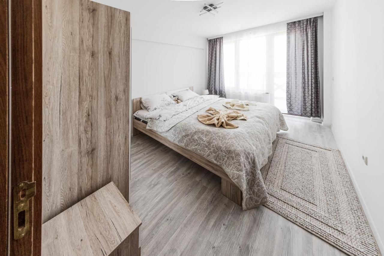 Next To Gondola. Cosy & Elegant 2 Bedroom Apartment In Neon Complex บันสโก ภายนอก รูปภาพ